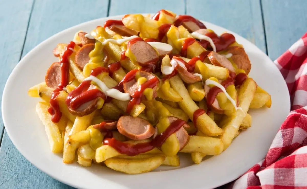 botana_con_salchichas_fxcil_y_rxpida_las_salchipapas_crop1610224808939.jpeg_242310155